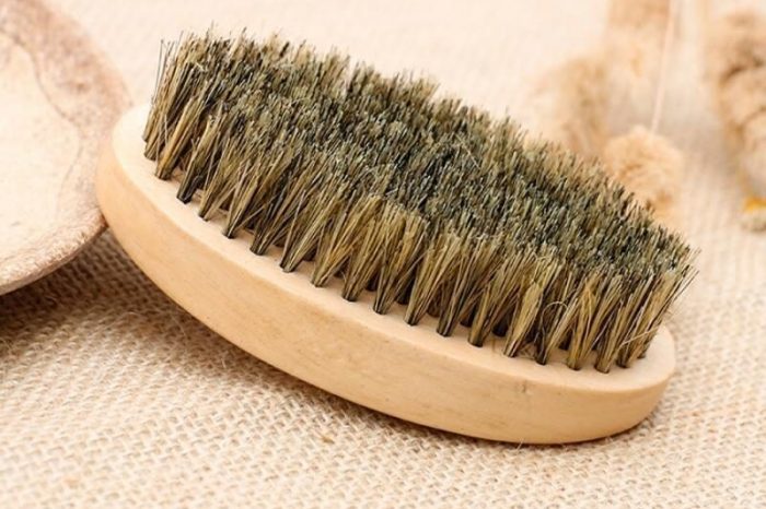 Cepillos para el cabello: ¿Cuál es el mejor y menos invasivo?